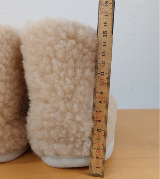 ull toffla hög ksaft mandel höjd ca 16 cm i storlek 38 39